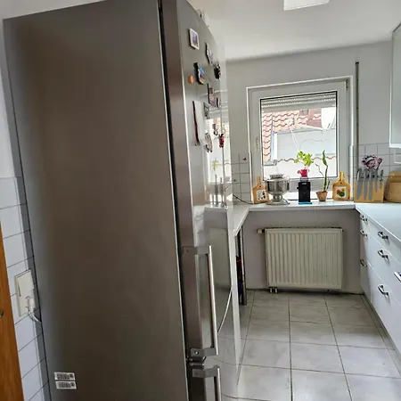 Ruhiges Gaestezimmer In Privatunterkunft