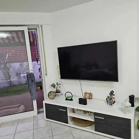 Ruhiges Gaestezimmer In *